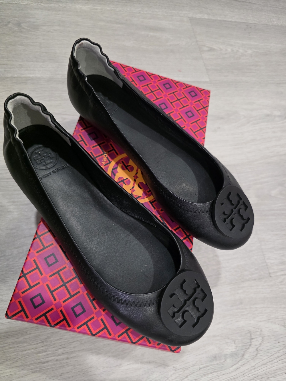 Tory Burch Black Leather Logo Ballet Flats